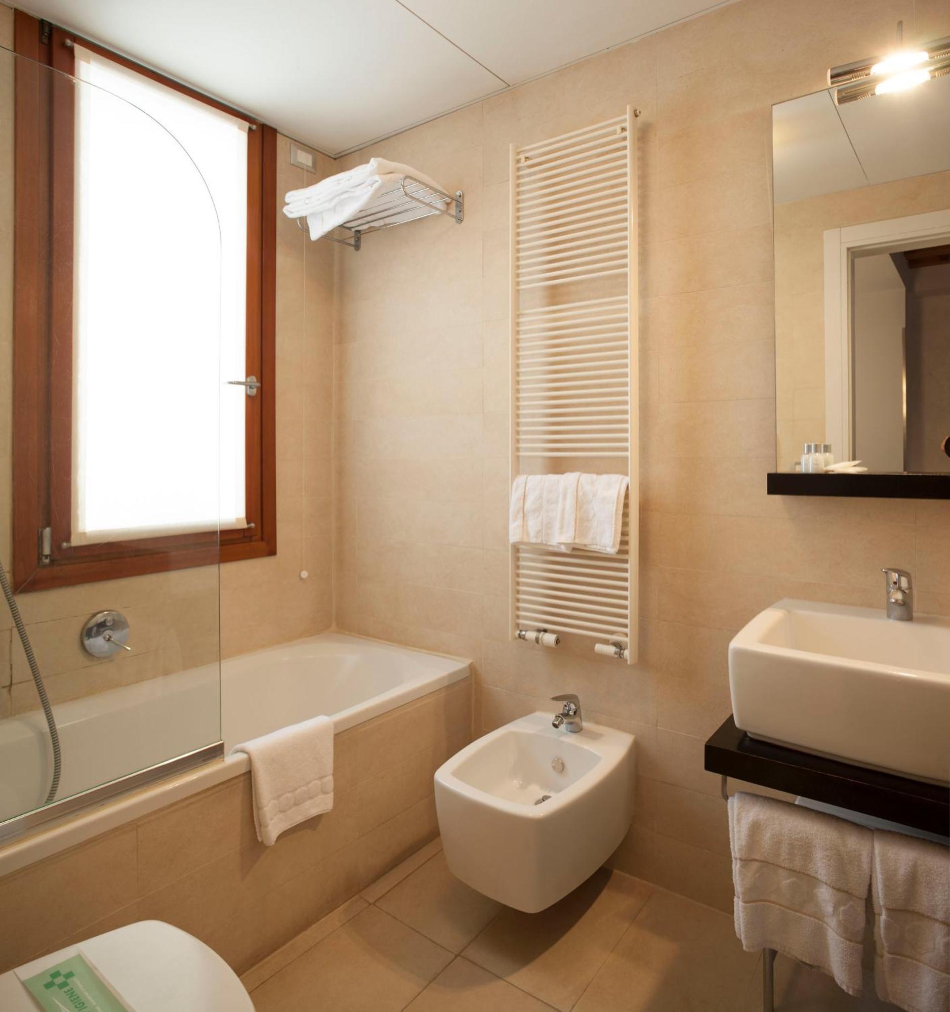 Ca' Pozzo Gasthof 3*